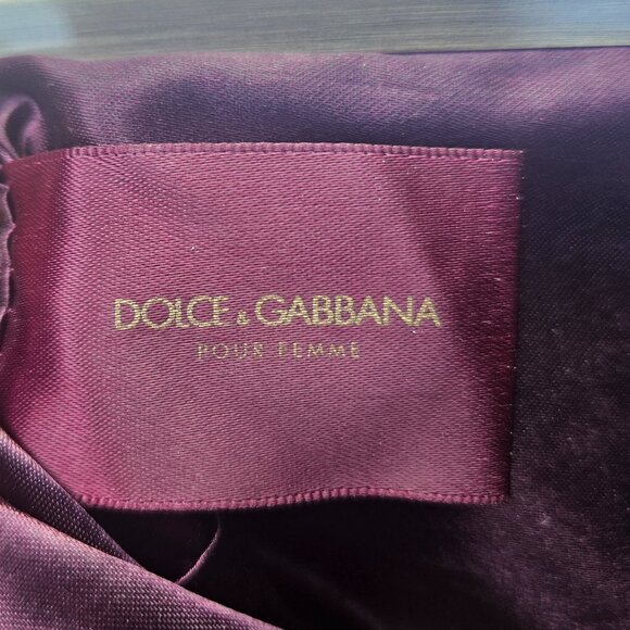 Dolce & Gabbana Merlot Velvet Clutch - Picture 12 of 14